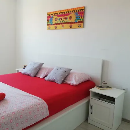 Apartman Radost 2 *